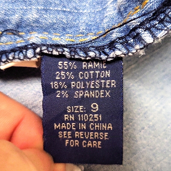 Vintage Lt Blue Faded Denim Capris with Pink Stitching and Beads on Back Pockets - Picture 7 of 7